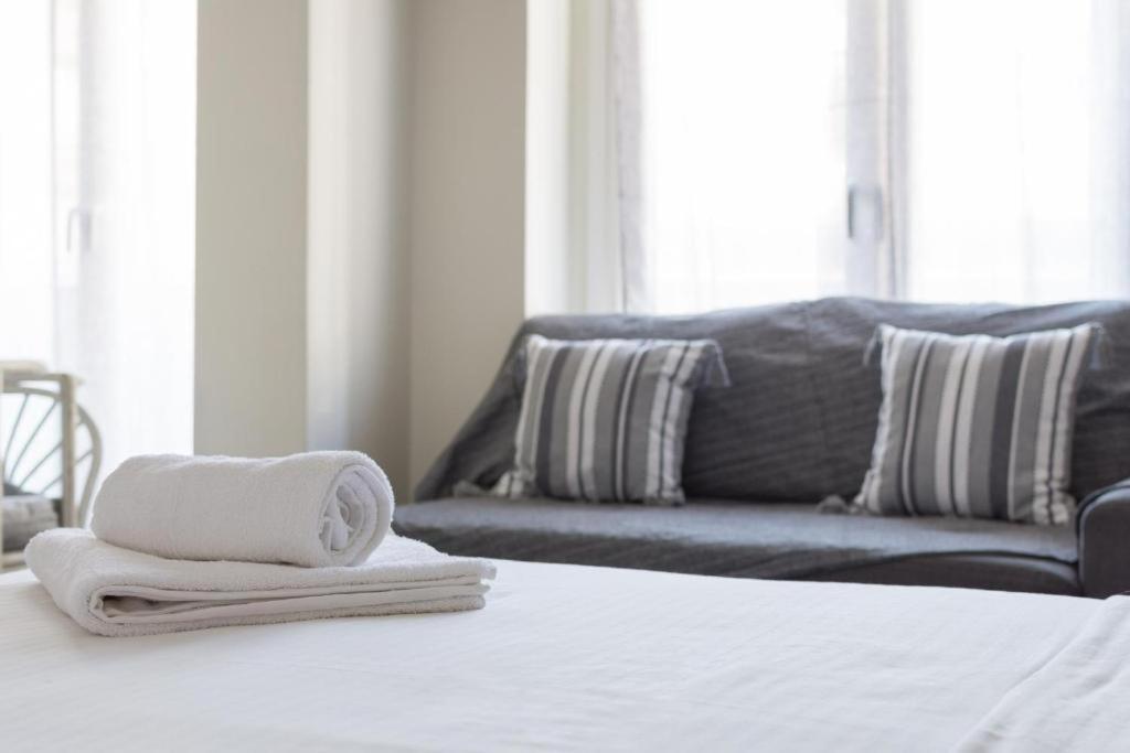 Lovely Studio Apartment For 2 Ppl In Athen Eksteriør bilde